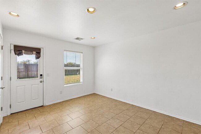 Building Photo - 11820 NW 130th St