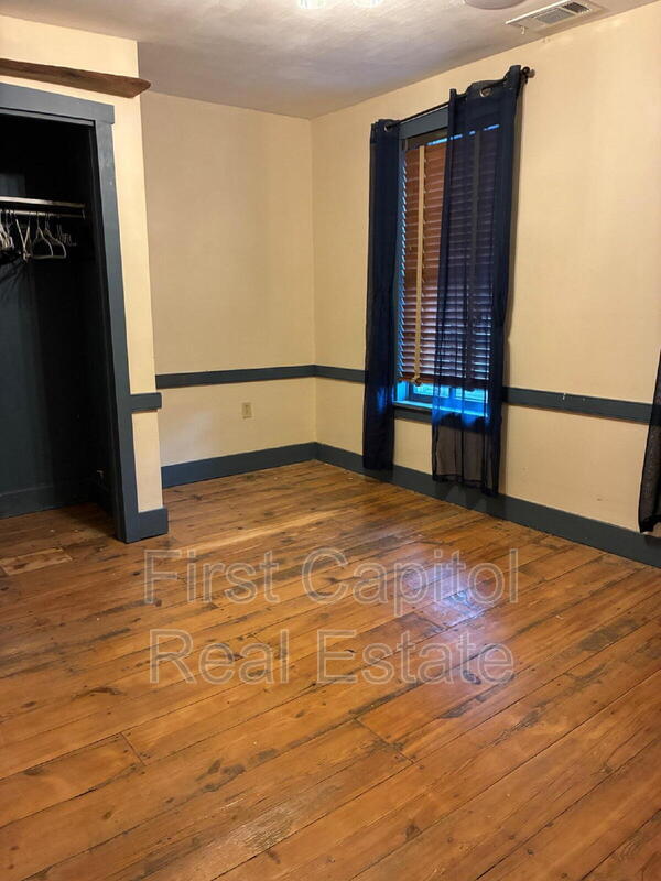 Building Photo - 109 Hanover St