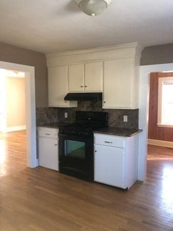 Building Photo - 64 Alpine Pl