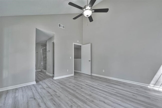Building Photo - 17805 Villa Way Dr