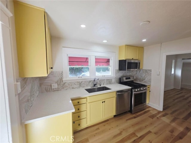 Building Photo - 533 Sturtevant Dr