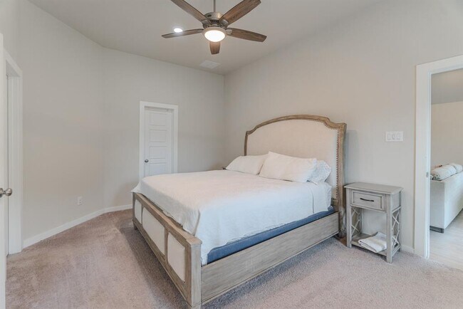 Building Photo - 22035 Juniper Crossing Dr