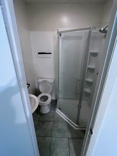 Building Photo - 2730 Gatewood Cir