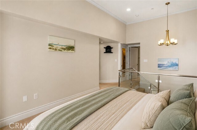 Building Photo - 488 E Ocean Blvd