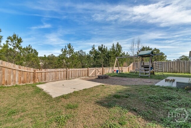 Building Photo - 26 Bostwick Dr