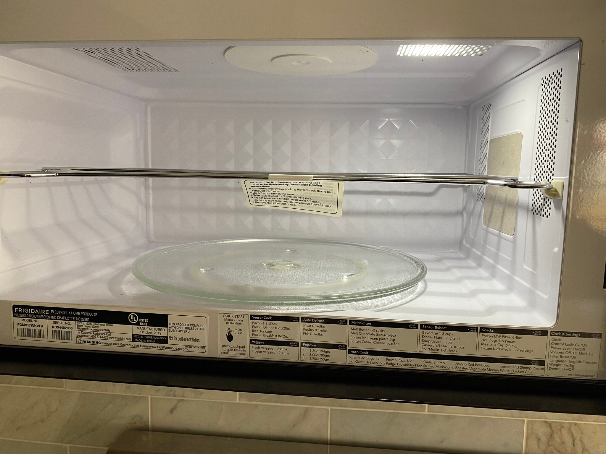 Newer microwave with turntable - 3049 NE 20th Ter