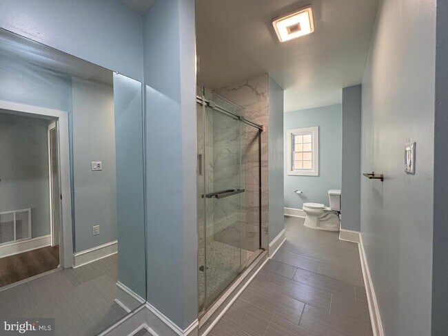 Building Photo - 208 Vineyard Rd