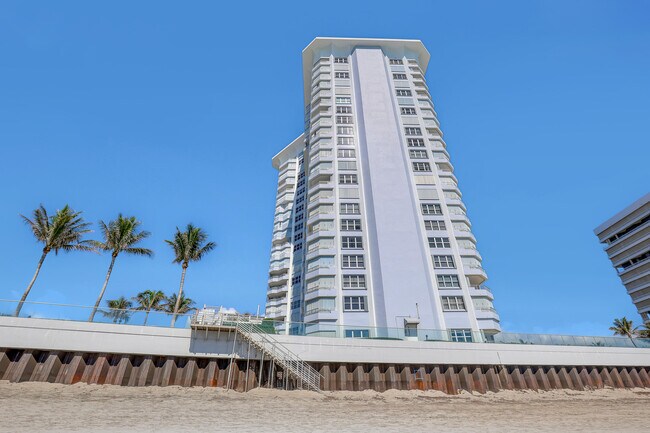 Building Photo - 5200 N Ocean Ave