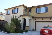 Building Photo - 769 Embassy Cir