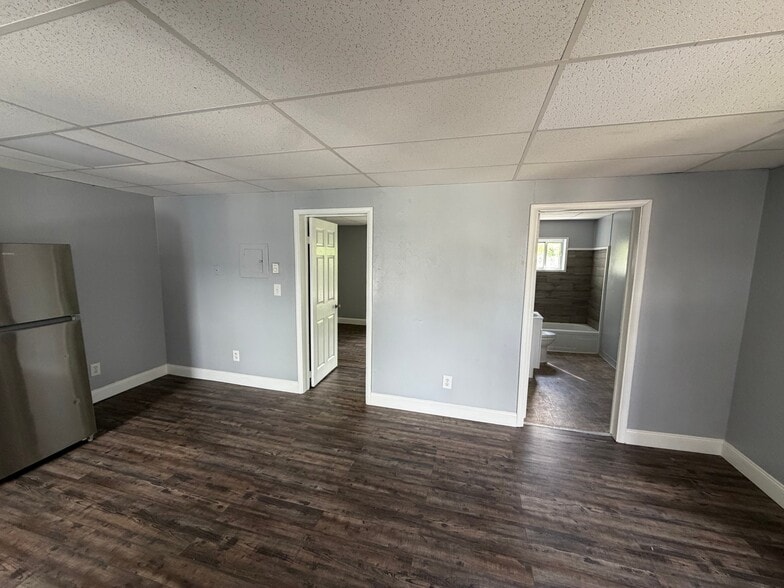 Building Photo - 31 Griswold St