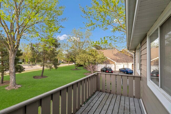 Building Photo - 350 Newgate Ct