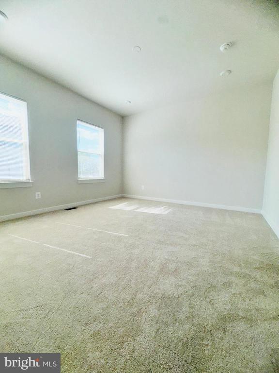Building Photo - 1165 Herndon Pkwy
