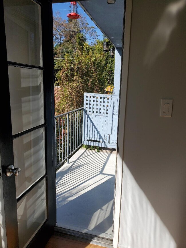 Balcony - 7615 Norton Ave