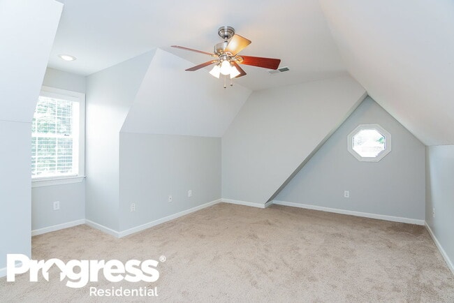 Building Photo - 3462 Clepsyda Dr