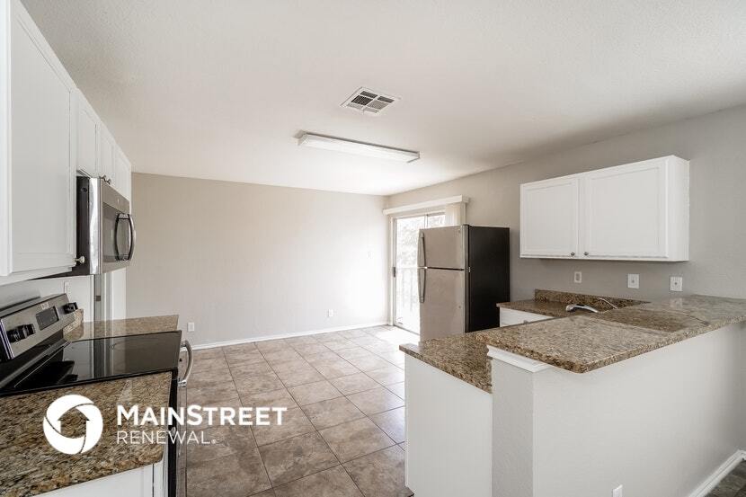 Building Photo - 6210 Lake Superior St