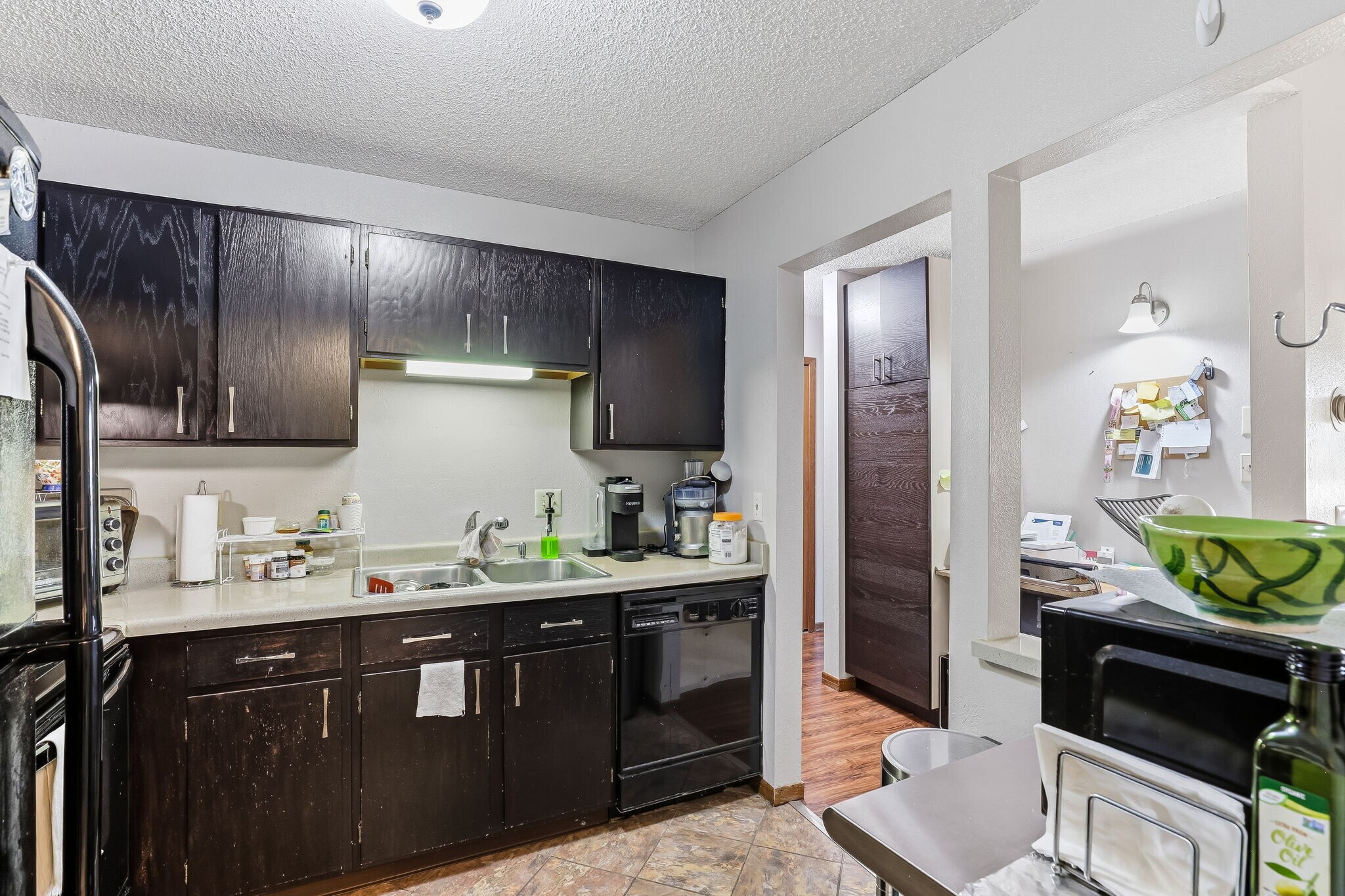 Building Photo - 3850 Plymouth Blvd