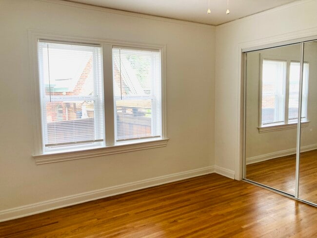 Building Photo - 204 Montclair Ave