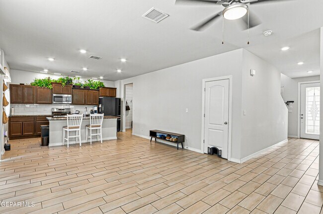 Building Photo - 10620 Hidden Arch Pl