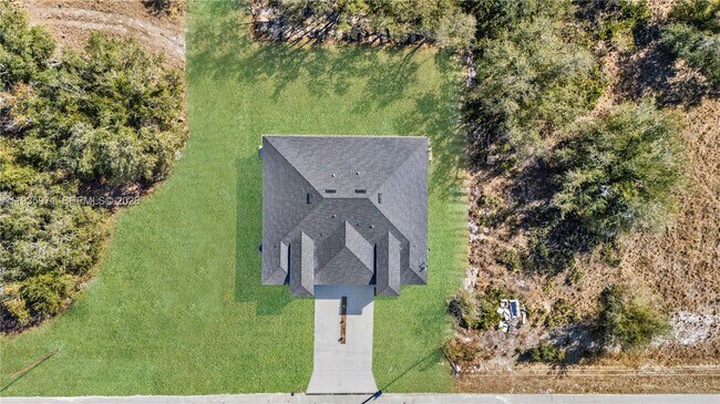 Building Photo - 66 Organ St