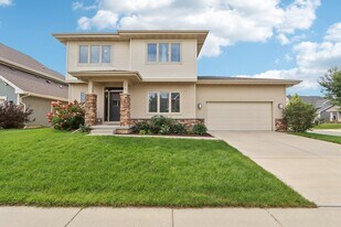 Building Photo - 9919 Bronze Leaf Ln