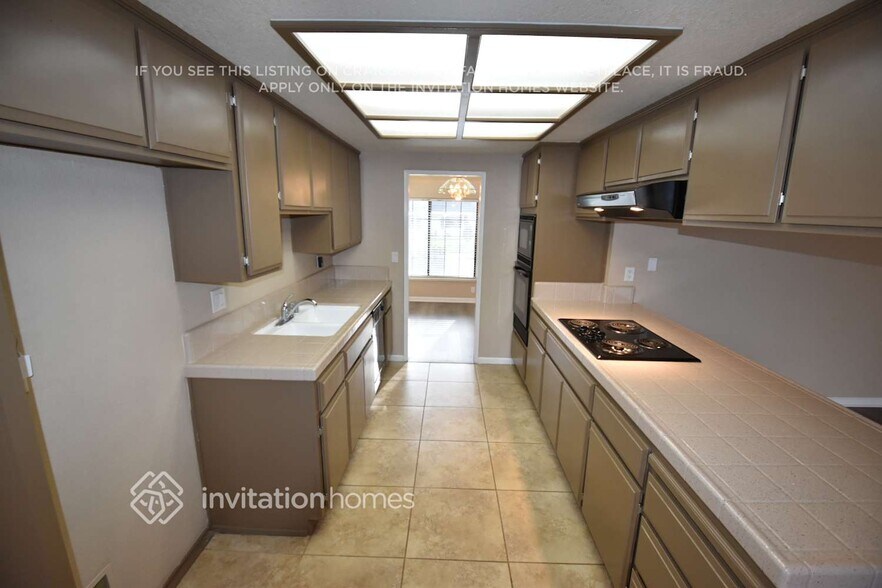 Building Photo - 1759 Vista Creek Dr