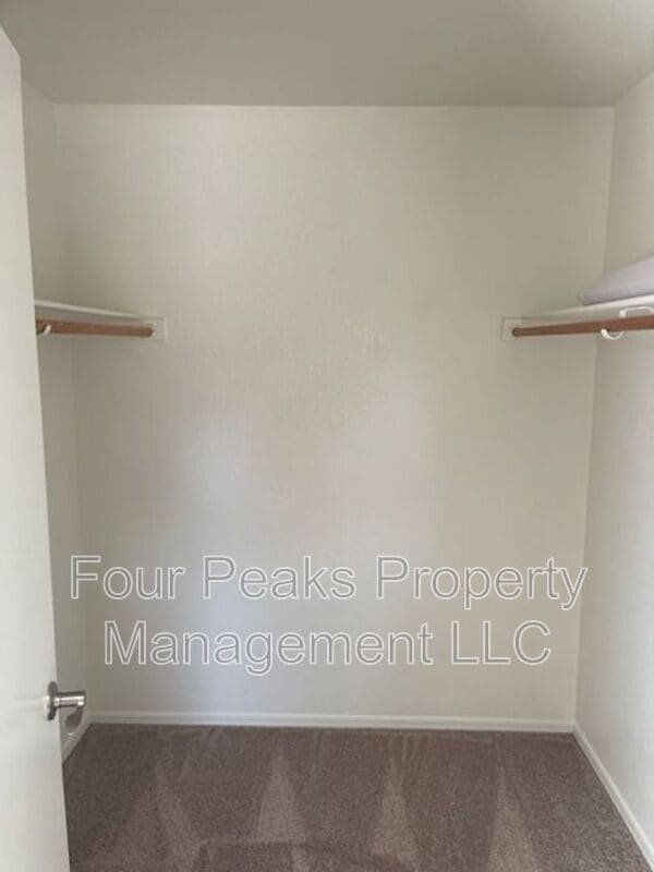 Building Photo - 11531 E Covina