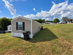 Building Photo - 102 Bakersby Ct