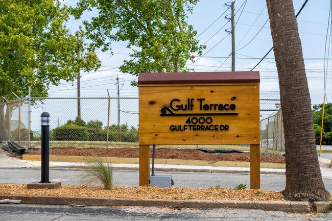Building Photo - 4000 Gulf Terrace Dr