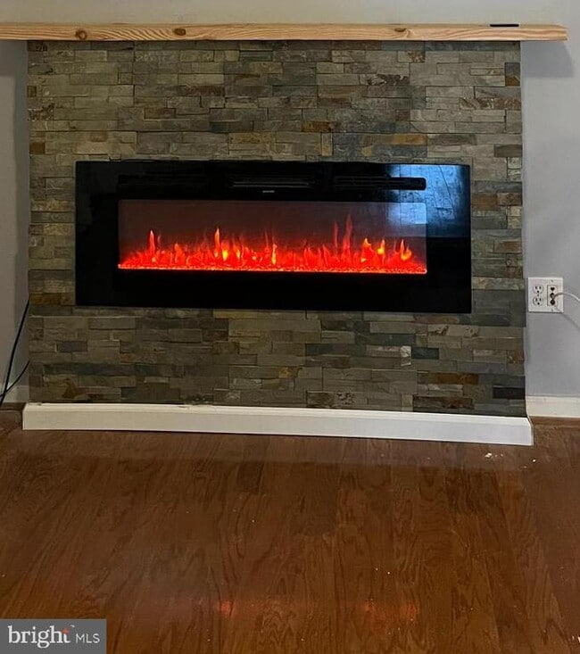 Building Photo - 2503 Amber Orchard Ct W