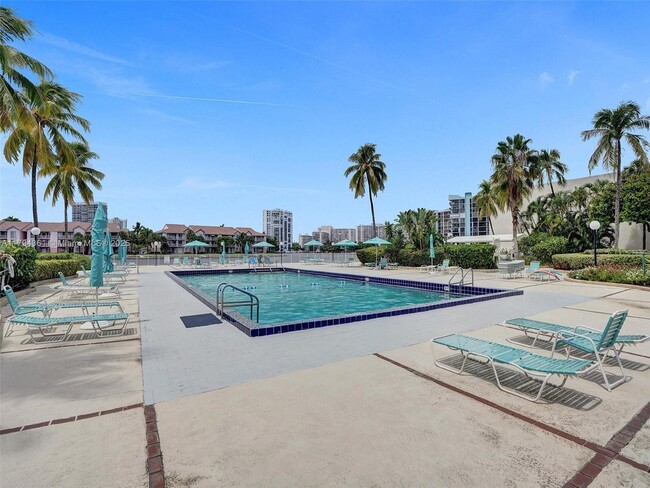 Building Photo - 3800 S Ocean Dr