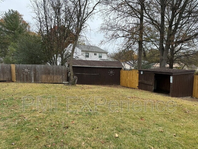 Building Photo - 9806 Ambler Ln