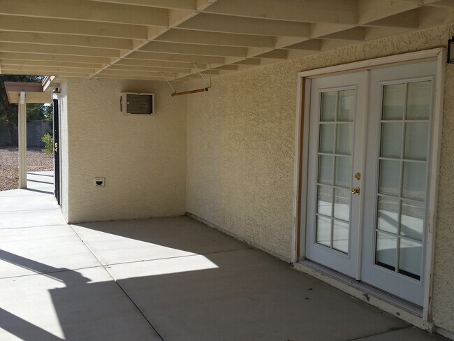 Building Photo - 4444 Dusty Trail St