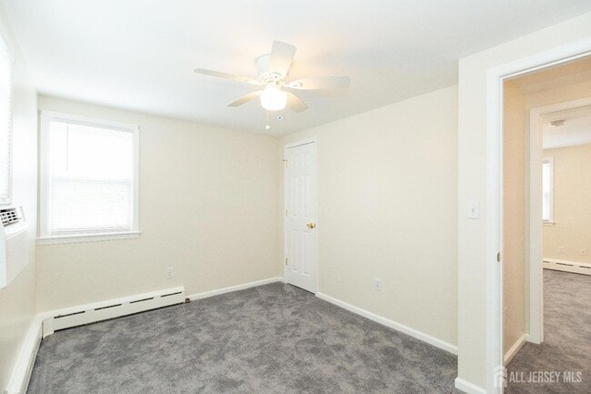 Building Photo - 200 Plainfield Rd