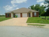 Building Photo - 330 Graystone Cir