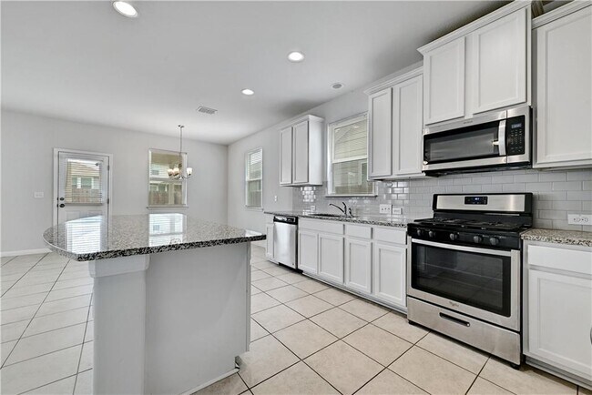 Building Photo - 6408 Owl Creek Ln
