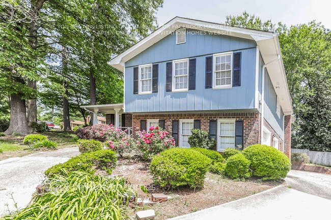 Building Photo - 631 Shannon Green Cir SW