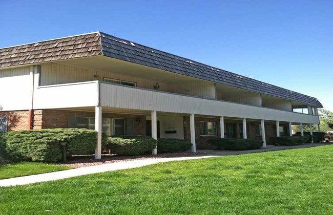 Primary Photo - Southglenn Town Homes