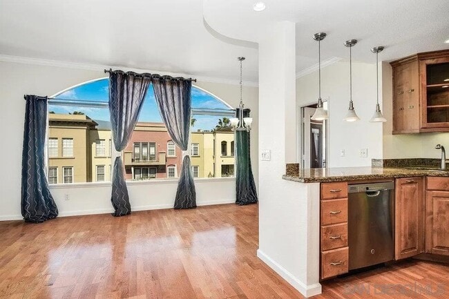 Building Photo - 1250 Cleveland Ave