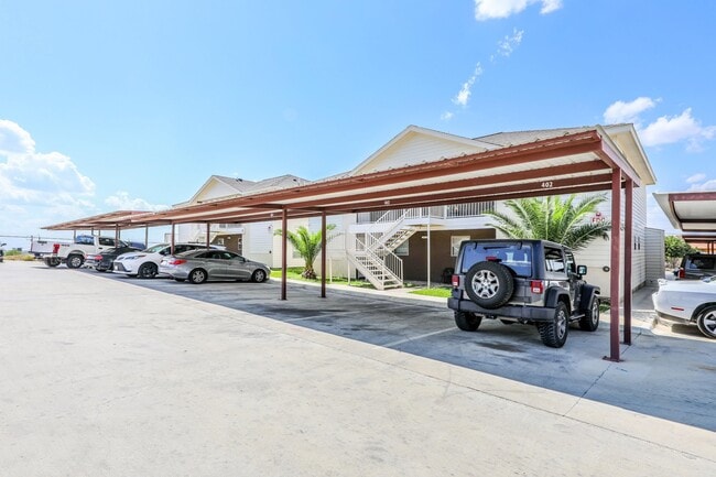 Building Photo - 2601 Lomas Del Sur Boulevard