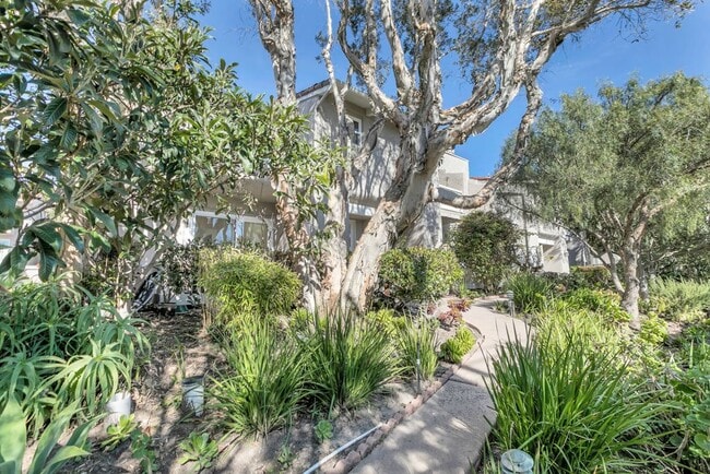 Building Photo - 28348 Rey De Copas Ln