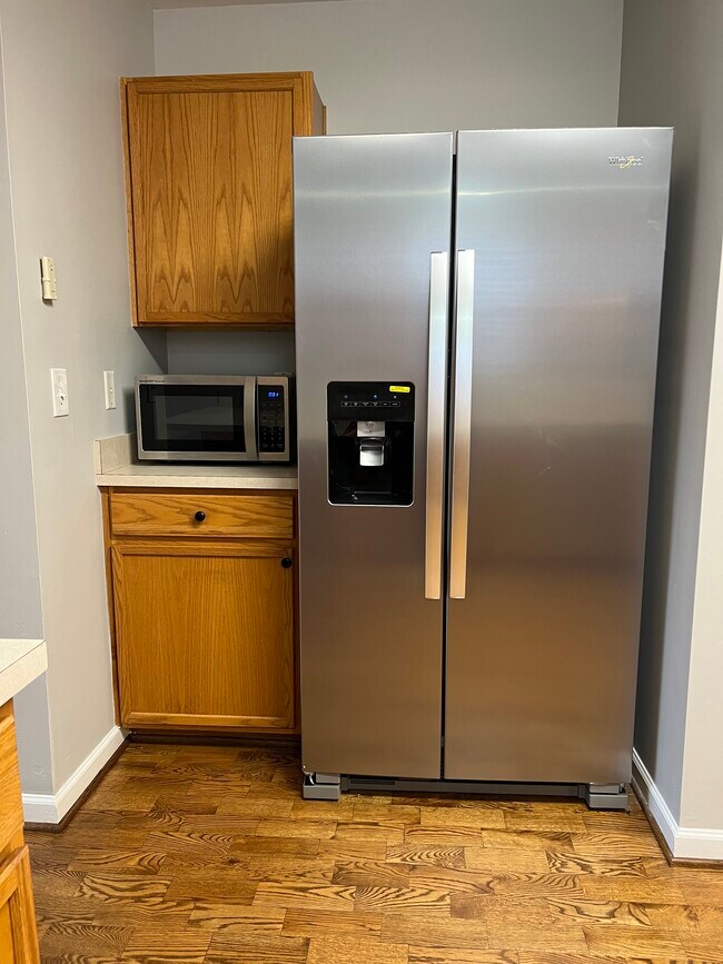 Building Photo - 1071 Valley Forge Rd