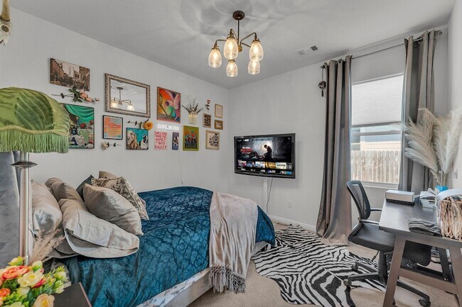 Building Photo - 306 Cold Spg Lp