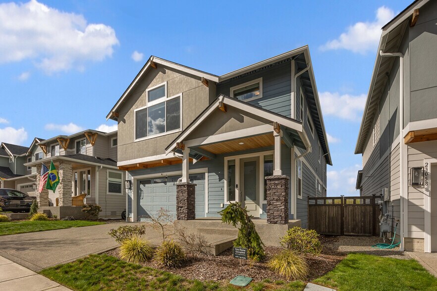 Building Photo - 23046 SE Evergreen St