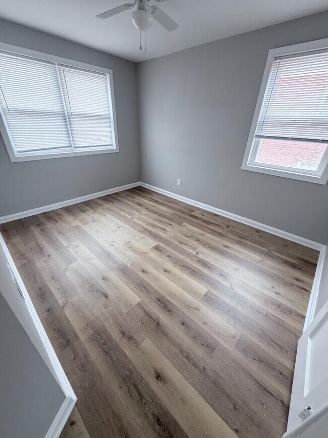 Building Photo - 5425 Whitlock Rd