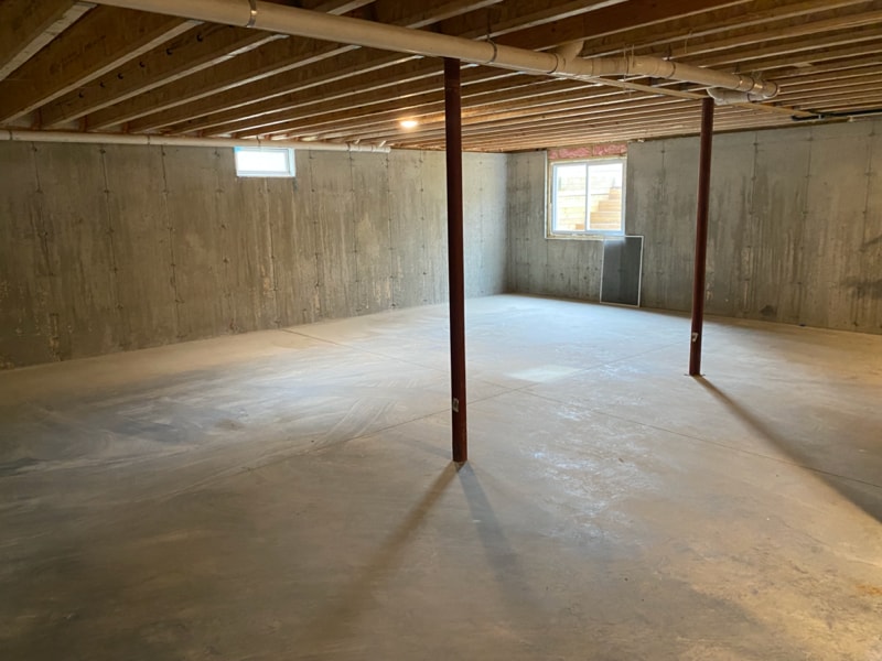 Building Photo - 45 Robin's Way