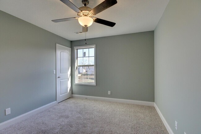 Building Photo - 1201 Morstead Dr