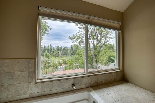 Building Photo - FALL IN LOVE with a Woodland Hills View
