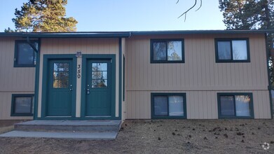 Building Photo - 350 E Laura Ln