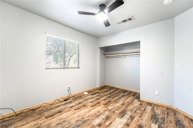 Building Photo - 325 Waterwheel Falls Dr