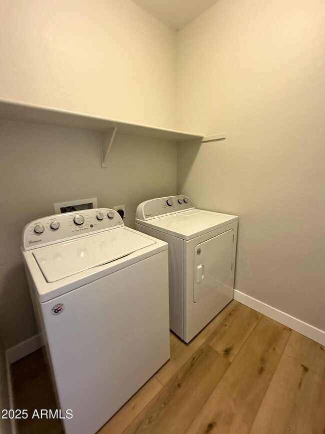 Building Photo - 2720 E Omega Dr